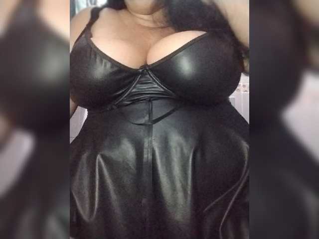 Xo4y2sexa, en vivo ahora en BongaCams