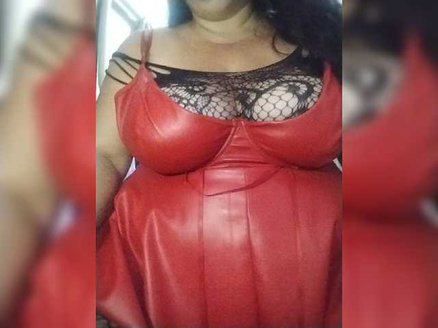 Xo4y2sexa live cam on BongaCams