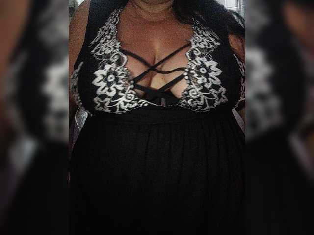 Xo4y2sexa live cam on BongaCams