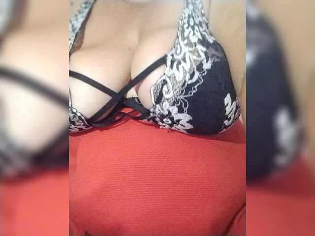 Xo4y2sexa live webcam show