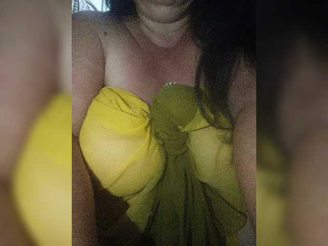 Xo4y2sexa live cam on BongaCams