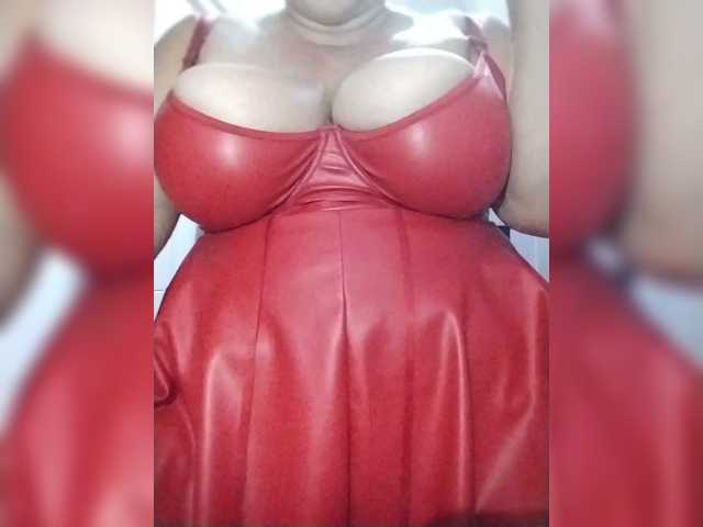 SeXy-Xo4y-SeXa live cam preview