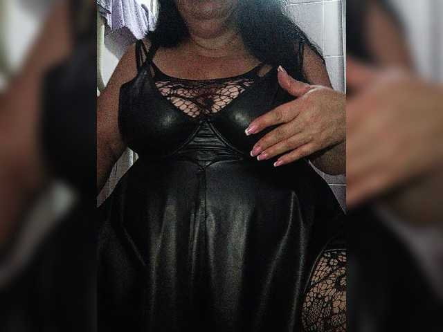 Xo4y2sexa live cam on BongaCams