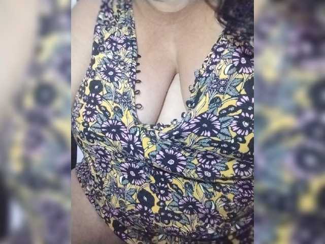 Xo4y2sexa live cam on BongaCams