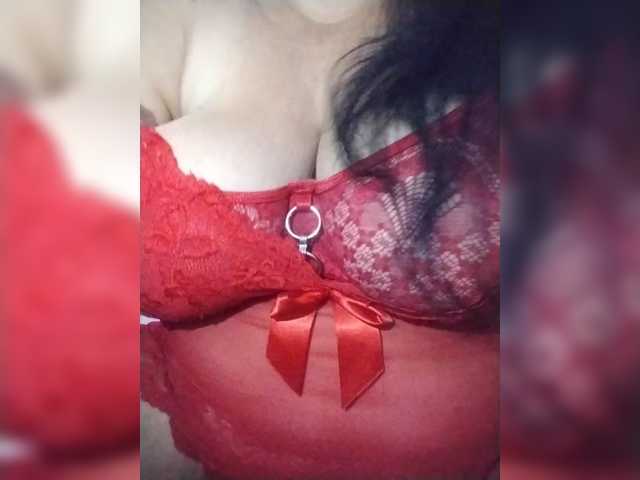 Xo4y2sexa, live now on BongaCams