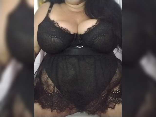 Xo4y2sexa live cam on BongaCams