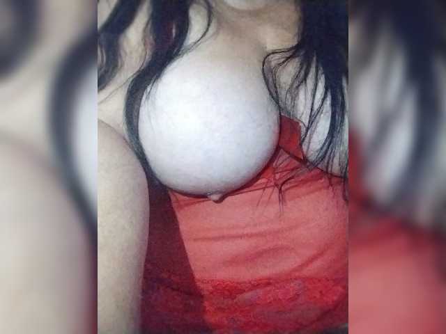 Xo4y2sexa live cam on BongaCams