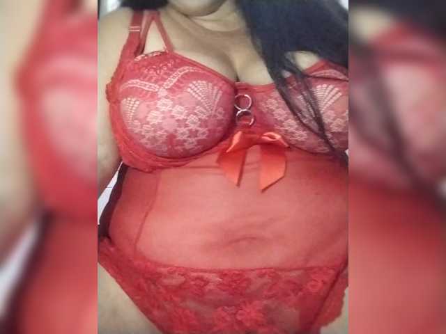 SeXy-Xo4y-SeXa — live female cam
