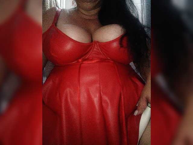 SeXy-Xo4y-SeXa live webcam show