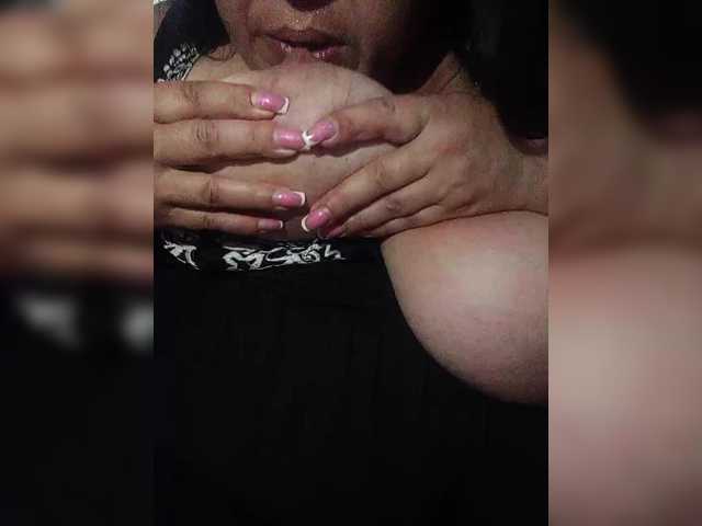 xo4y2sexa live sex