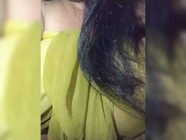 Xo4y2sexa live cam on BongaCams