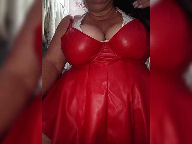 xo4y2sexa cam belle