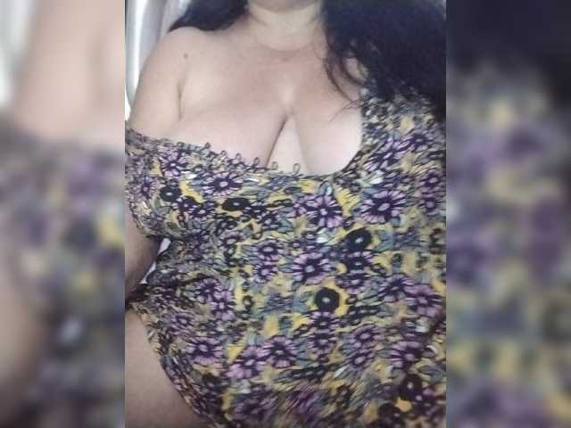 Xo4y2sexa live cam on BongaCams