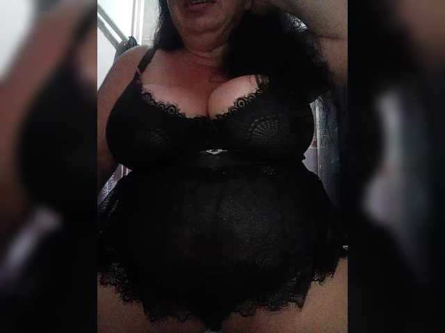 Xo4y2sexa live cam on BongaCams