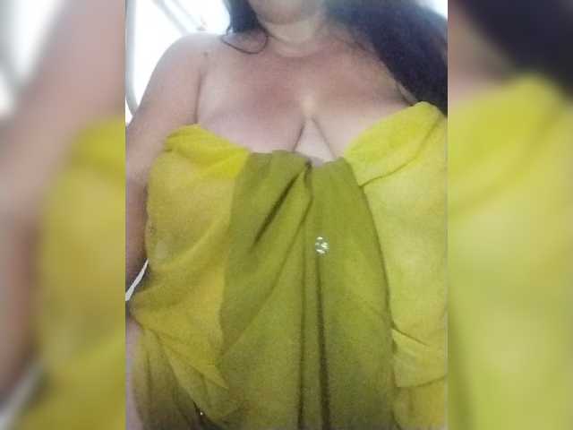 Xo4y2sexa live cam on BongaCams