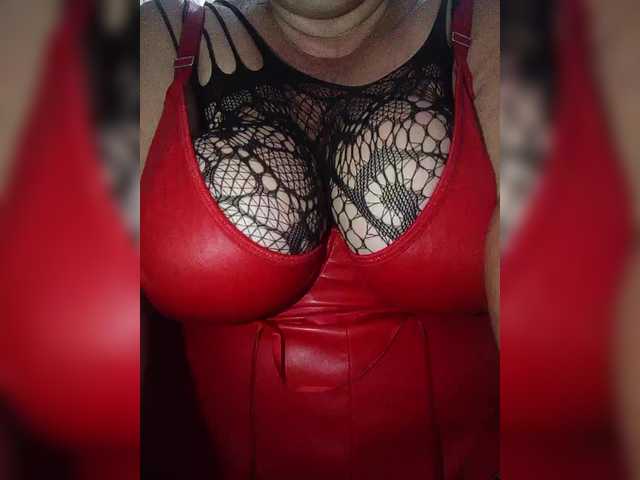 Xo4y2sexa live cam on BongaCams