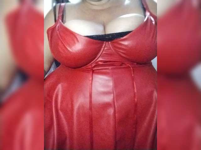 Xo4y2sexa live cam on BongaCams