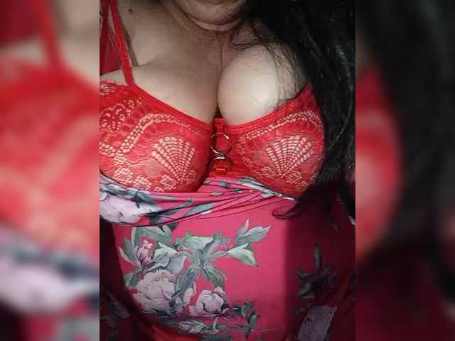 Xo4y2sexa's BongaCams show and profile