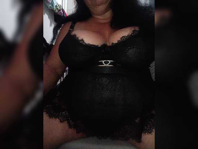 Xo4y2sexa live cam on BongaCams