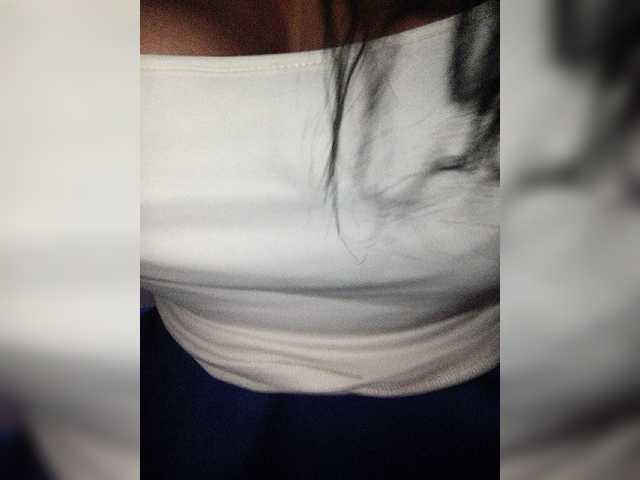 Xo4y2sexa live cam on BongaCams