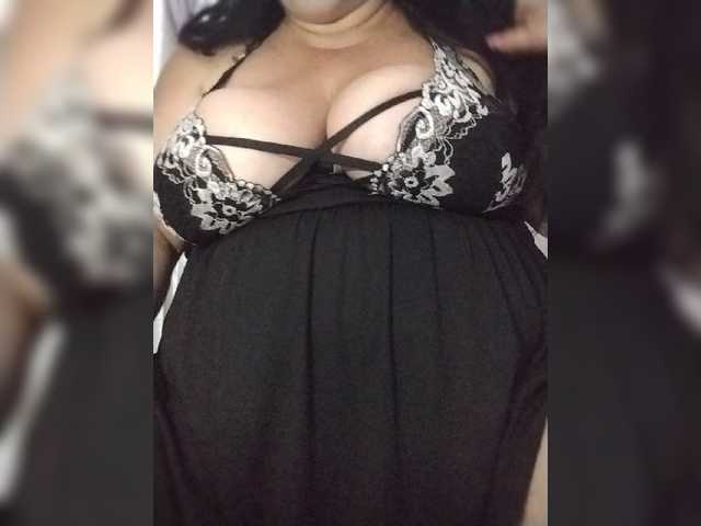 Xo4y2sexa live cam on BongaCams