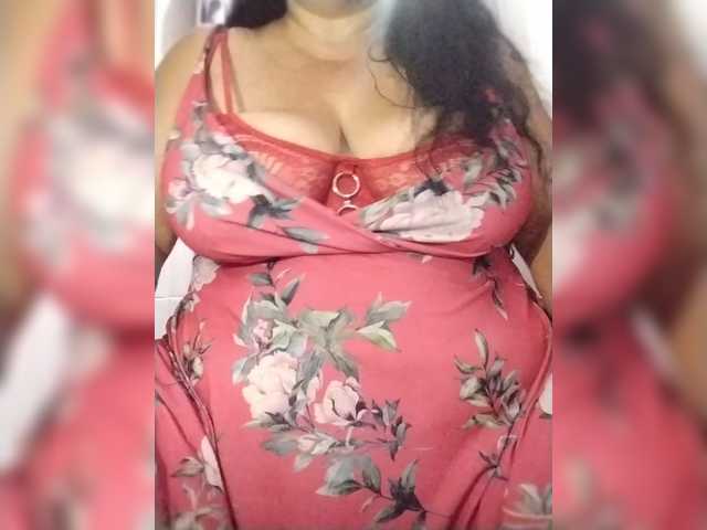 Xo4y2sexa live cam on BongaCams