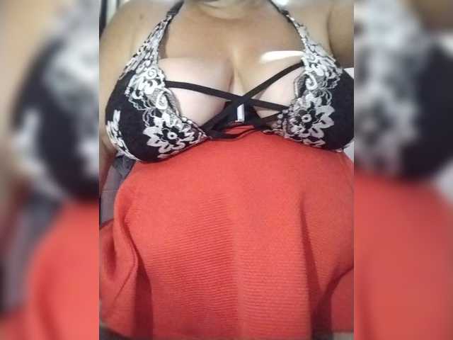 xo4y2sexa cam belle