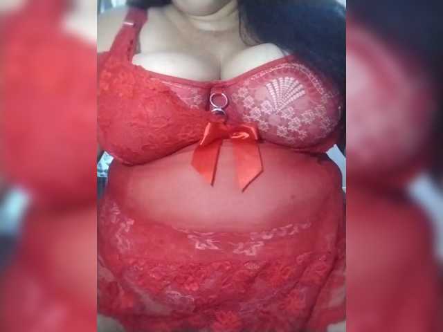 Xo4y2sexa live cam on BongaCams