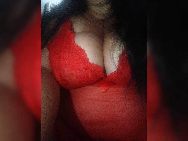Xo4y2sexa live cam on BongaCams