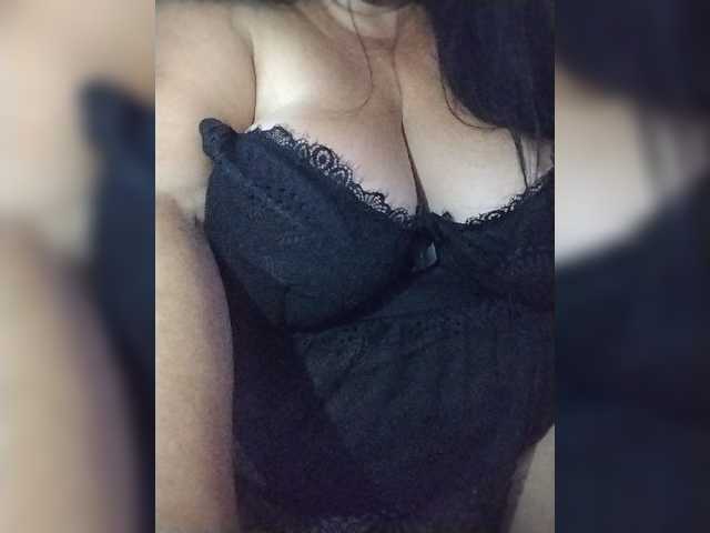 Xo4y2sexa live cam on BongaCams