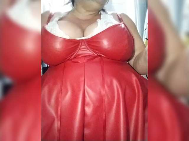 Xo4y2sexa live cam on BongaCams
