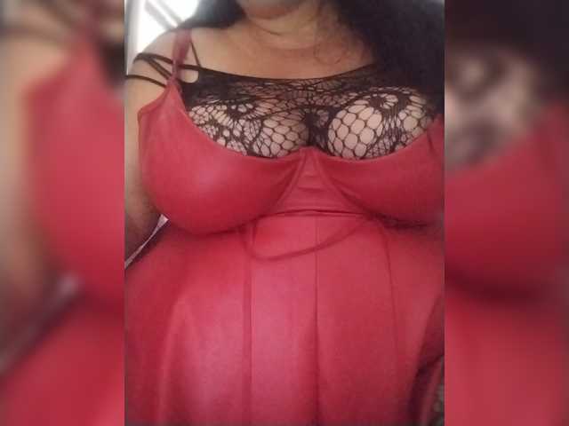 Xo4y2sexa live cam on BongaCams