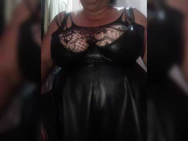 Xo4y2sexa live webcam show
