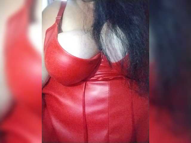 Xo4y2sexa live cam on BongaCams