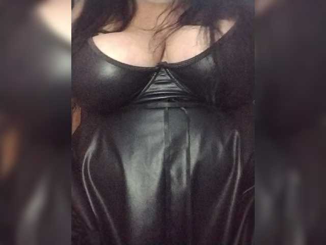 Xo4y2sexa live cam on BongaCams