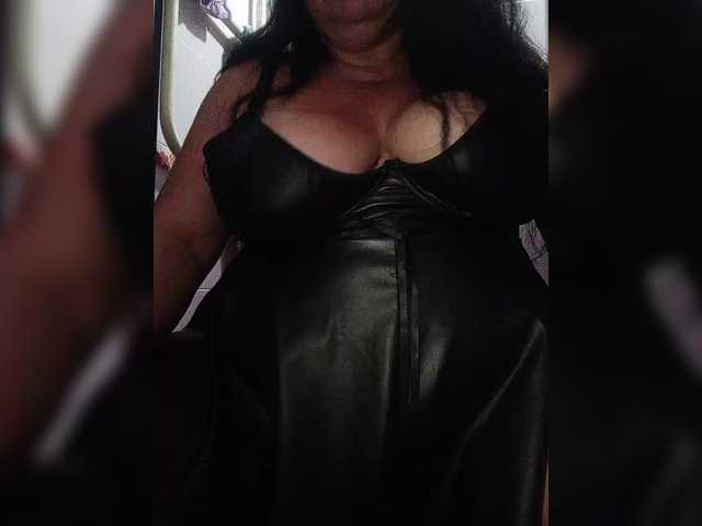 Xo4y2sexa live cam on BongaCams