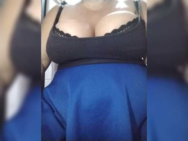 SeXy-Xo4y-SeXa live cam preview