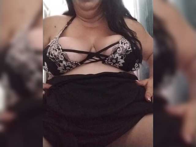 Xo4y2sexa live cam on BongaCams