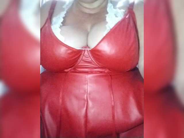 Xo4y2sexa live cam on BongaCams