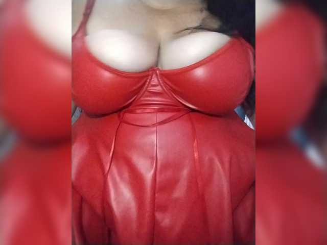 Xo4y2sexa live cam on BongaCams
