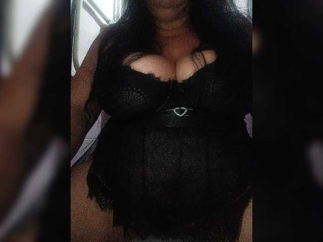 Xo4y2sexa live cam on BongaCams