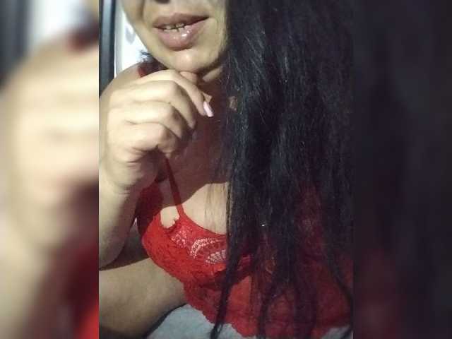 Xo4y2sexa live cam on BongaCams