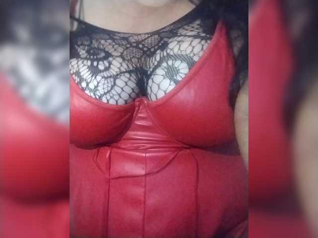 Xo4y2sexa live cam on BongaCams