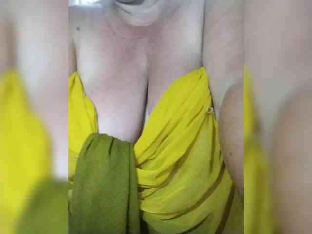 SeXy-Xo4y-SeXa webcam