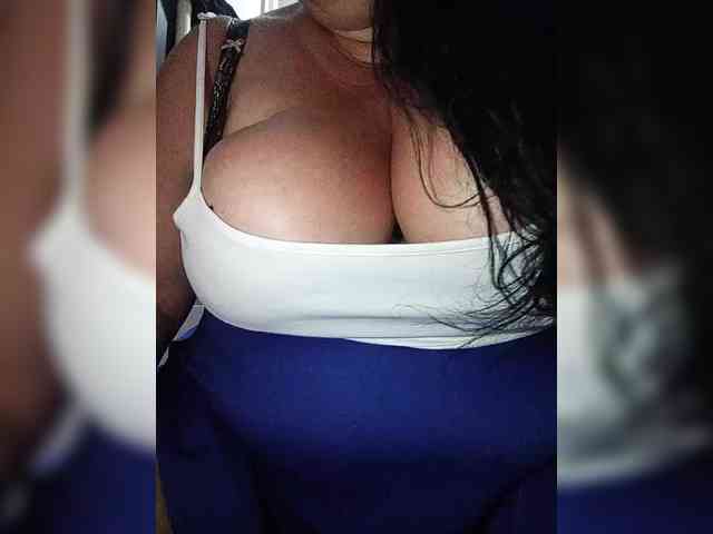 SeXy-Xo4y-SeXa webcam