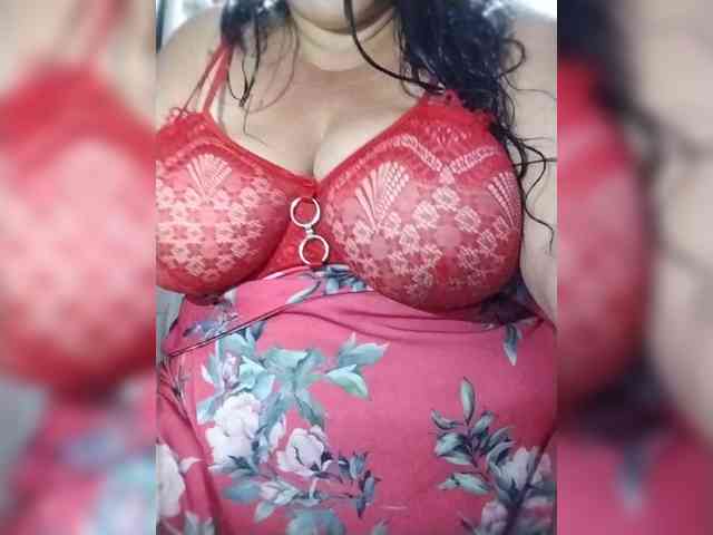 SeXy-Xo4y-SeXa webcam