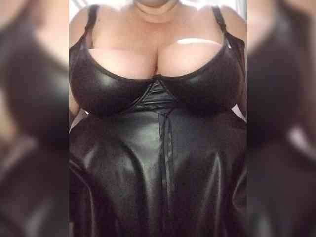 SeXy-Xo4y-SeXa webcam