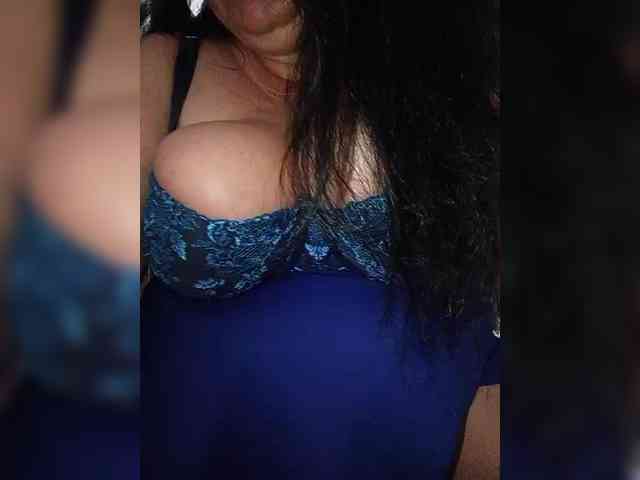 SeXy-Xo4y-SeXa webcam