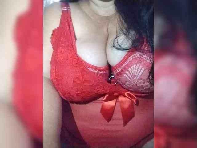 SeXy-Xo4y-SeXa webcam
