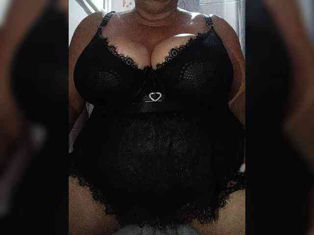 SeXy-Xo4y-SeXa webcam